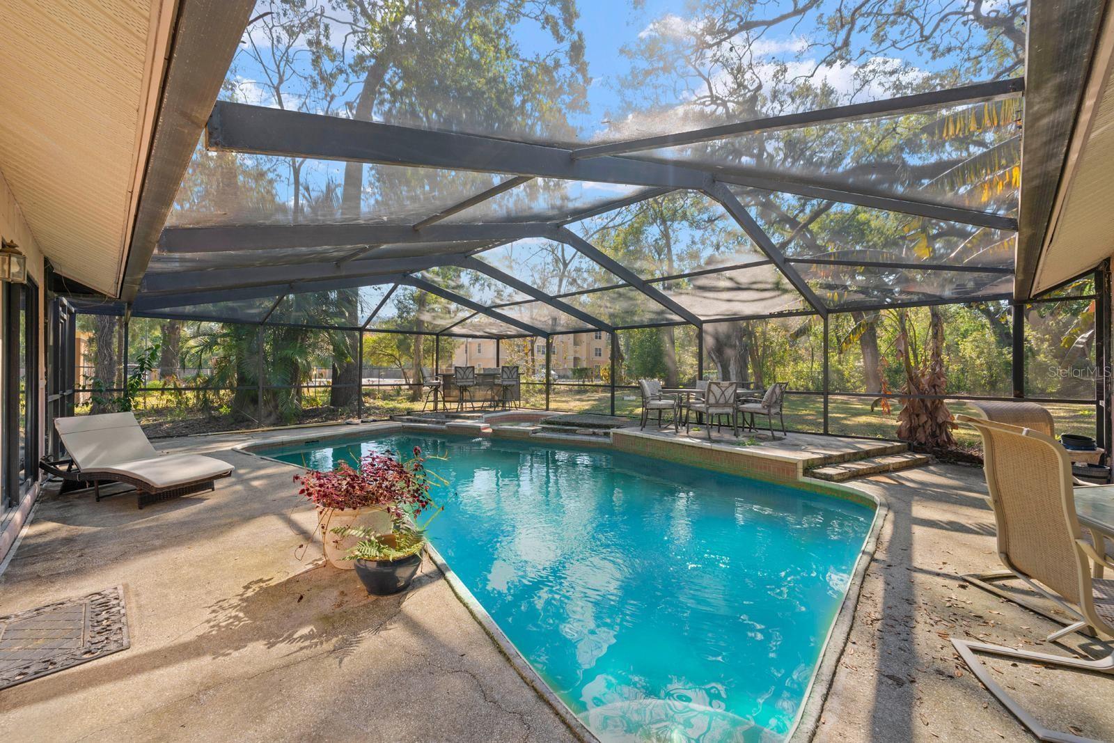 Image 22 of 33 For 2501 Diana Street