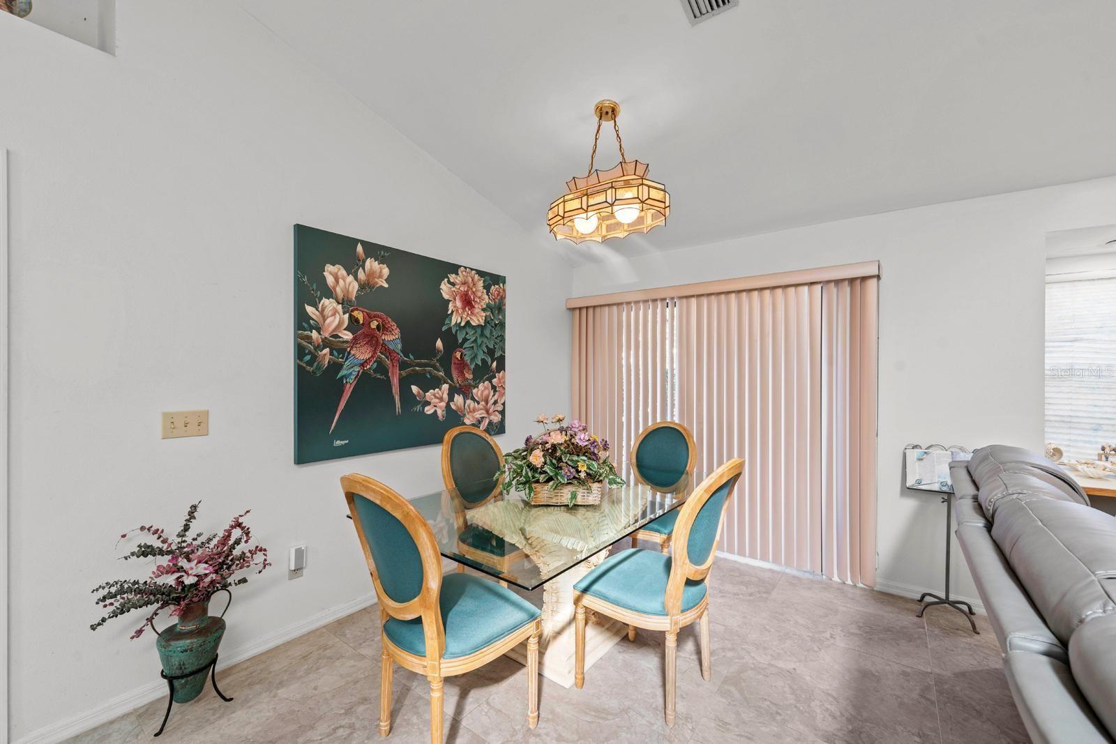 Image 17 of 33 For 2501 Diana Street