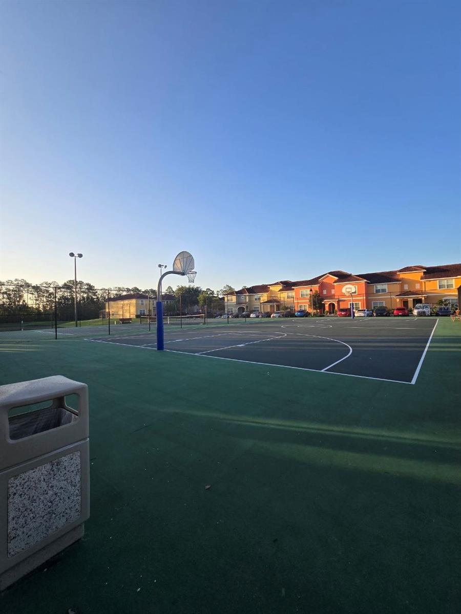 Image 56 of 87 For 8923 Cuban Palm Road