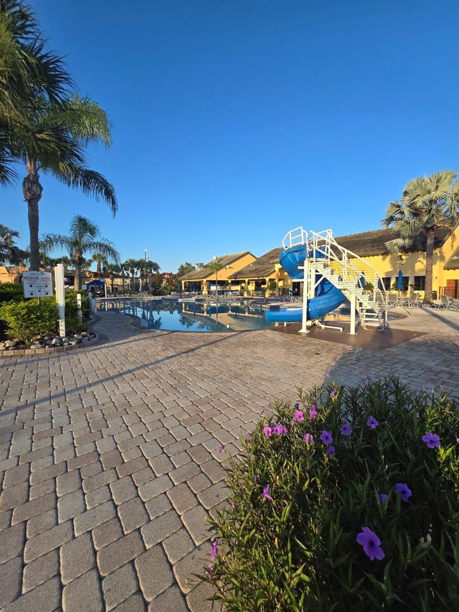 Image 70 of 87 For 8923 Cuban Palm Road