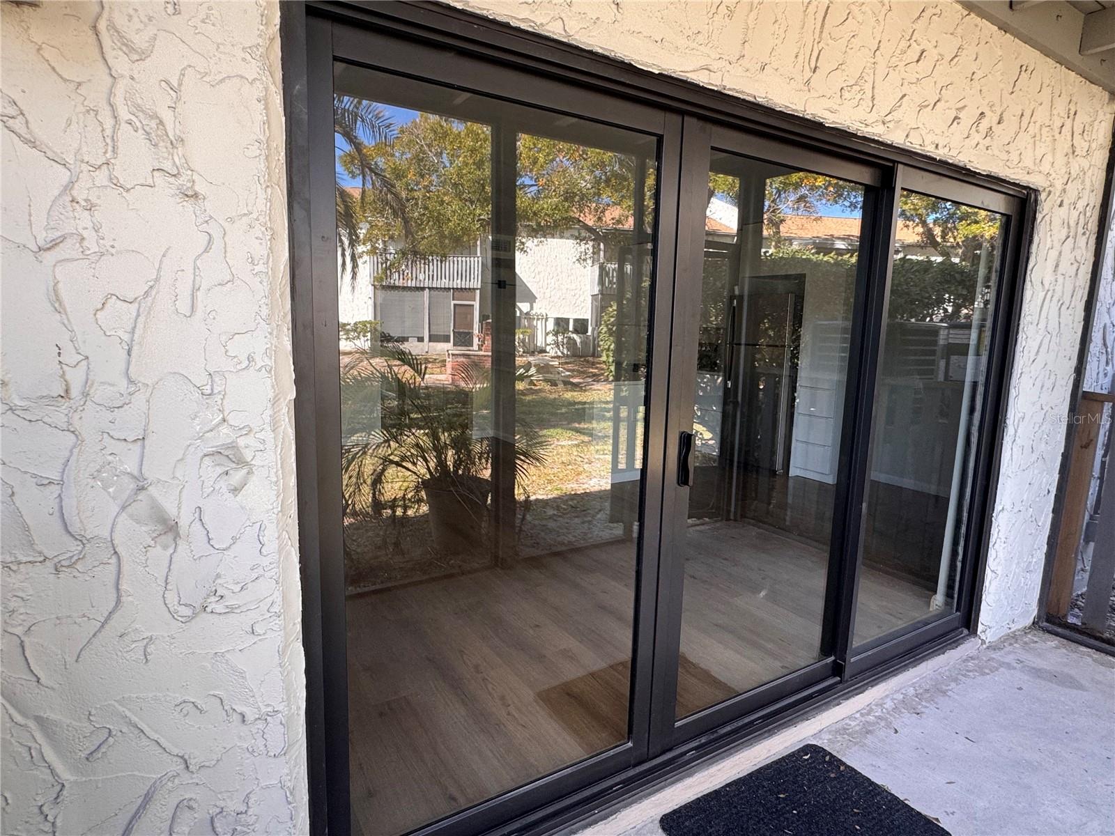 Image 13 of 20 For 11525 8th Way N 507