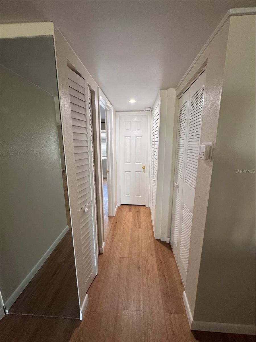 Image 19 of 20 For 11525 8th Way N 507