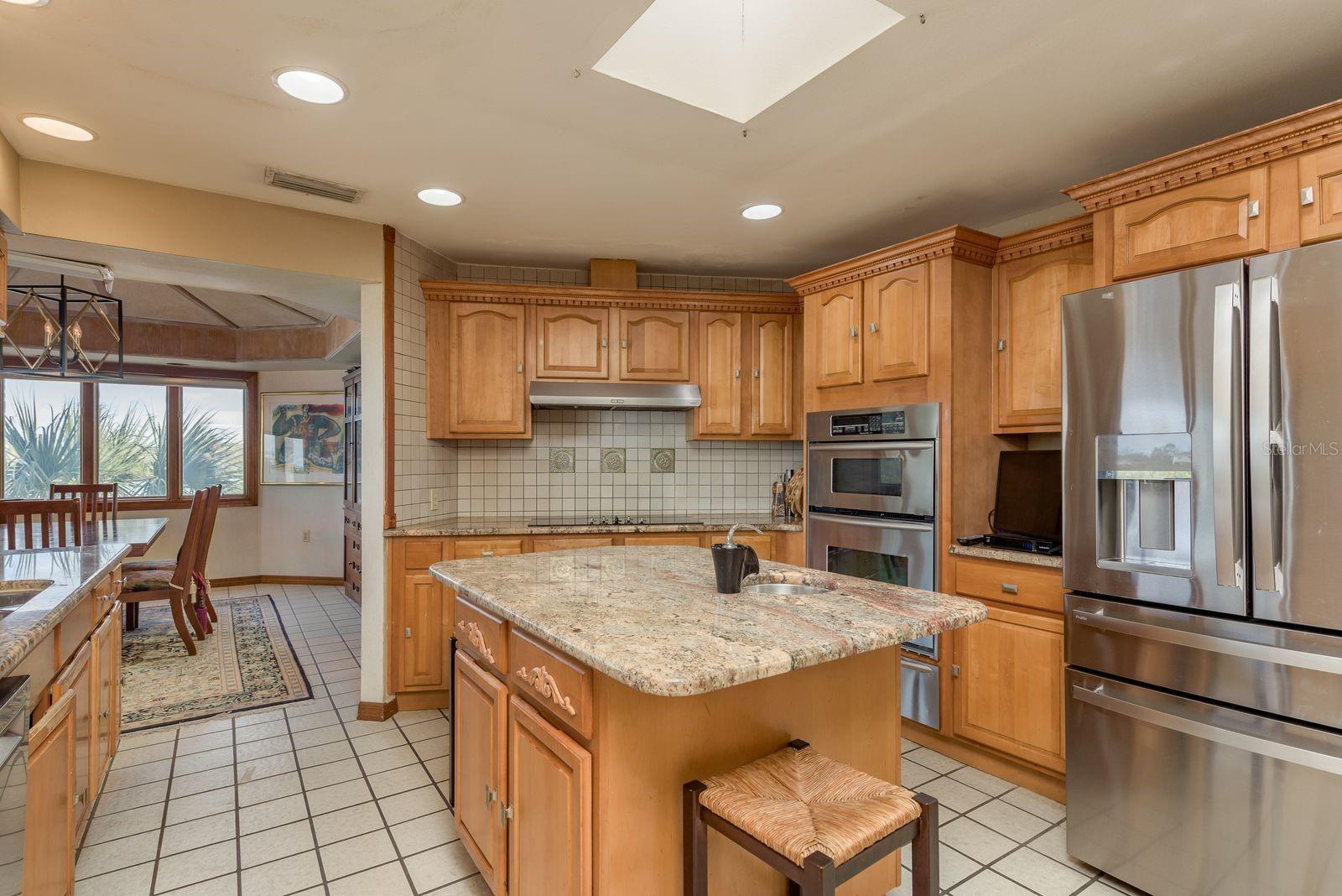 Image 19 of 72 For 600 Soundview Drive