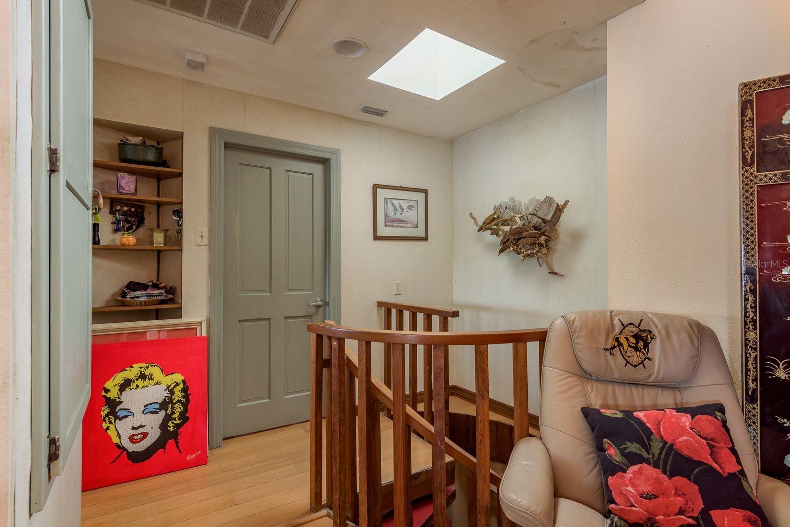 Image 29 of 72 For 600 Soundview Drive