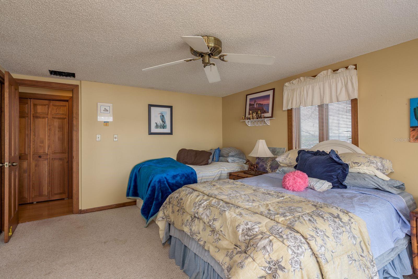 Image 38 of 72 For 600 Soundview Drive