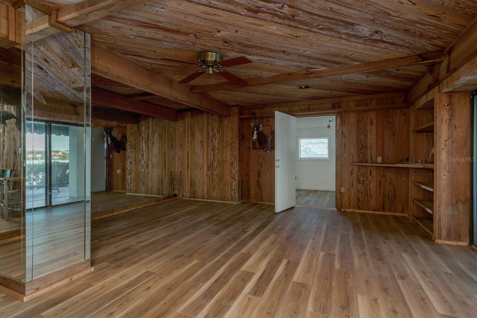 Image 52 of 72 For 600 Soundview Drive