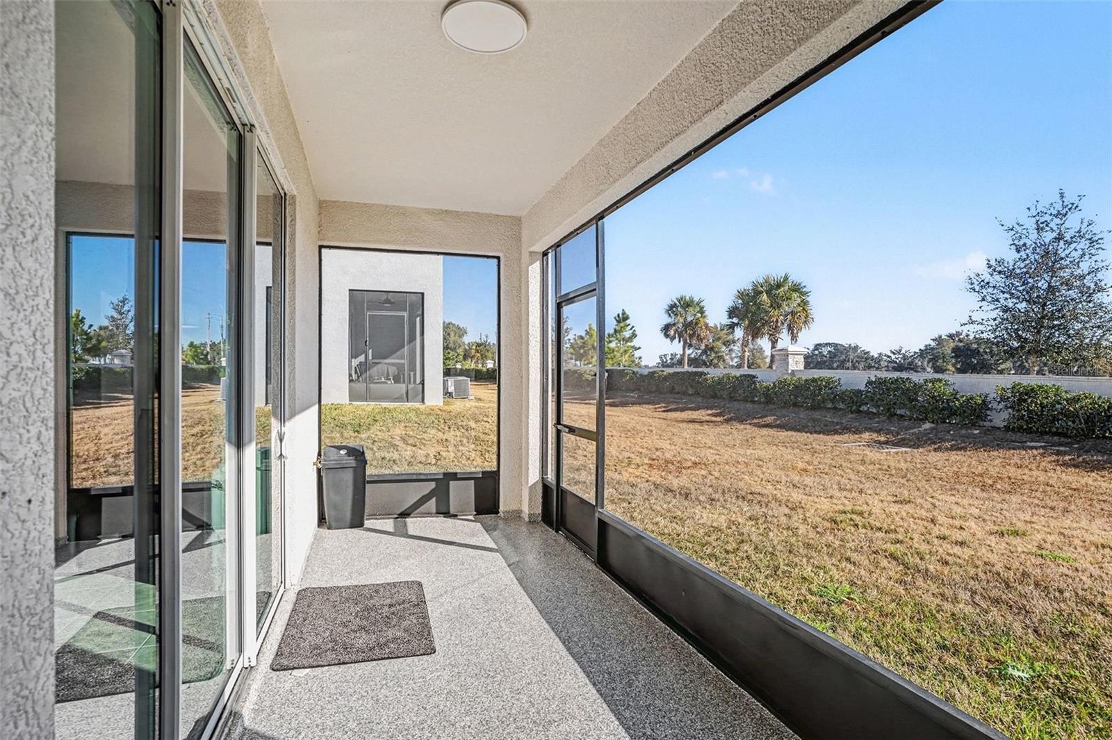 Listing photo id 22 for 3716 Sunflower Field Place