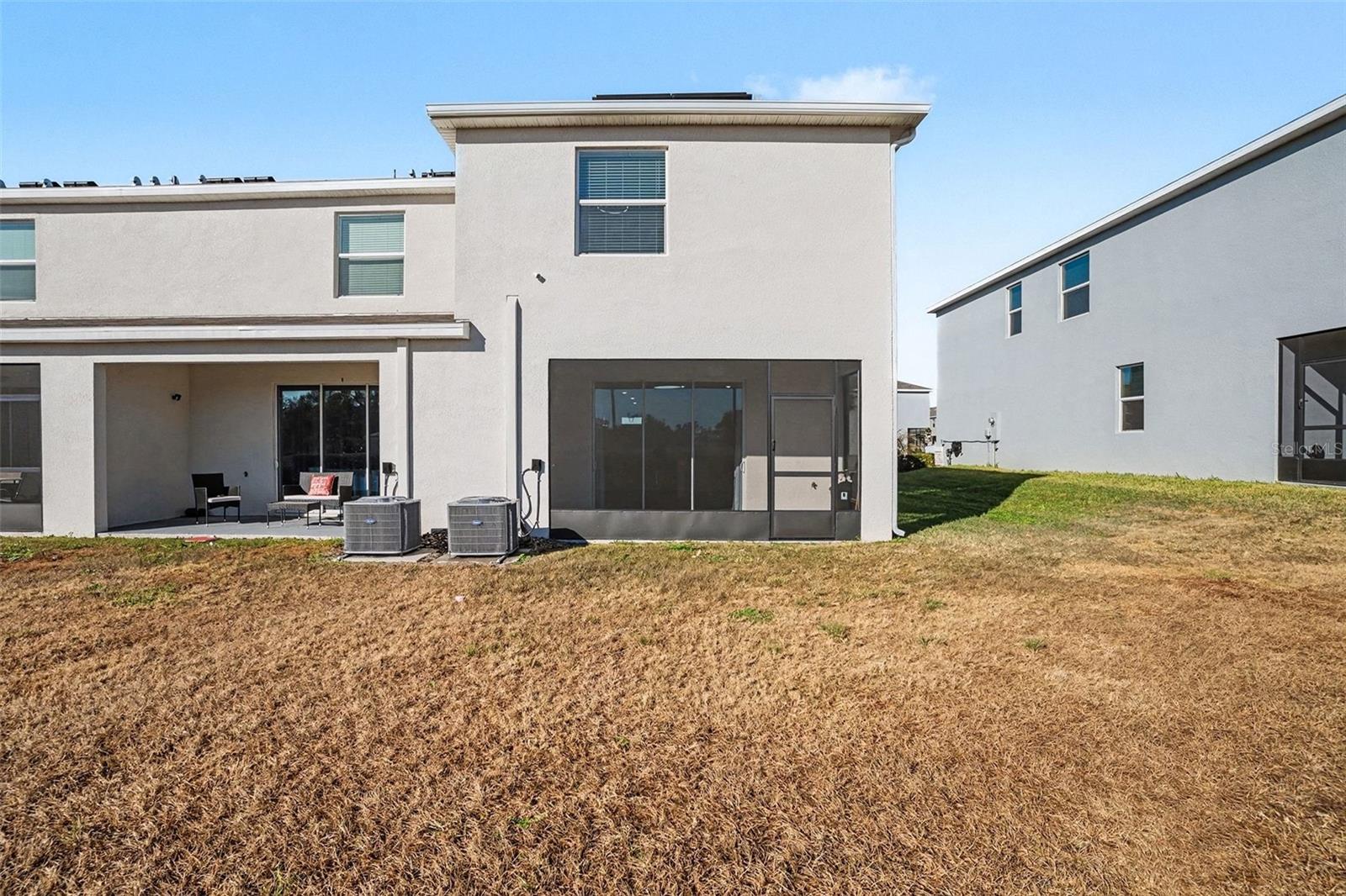 Listing photo id 23 for 3716 Sunflower Field Place