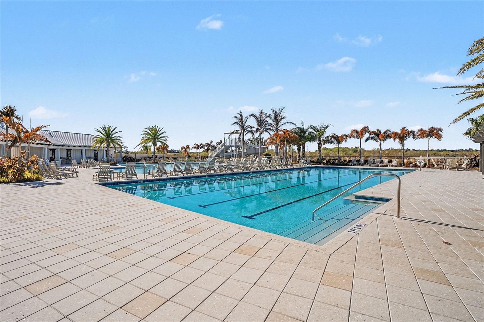 Listing photo id 30 for 3716 Sunflower Field Place