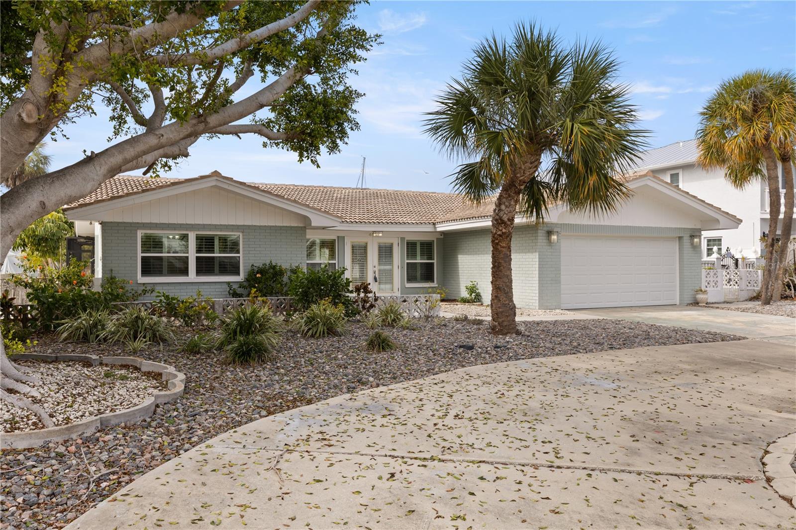 Details for 404 4th Avenue N, TIERRA VERDE, FL 33715