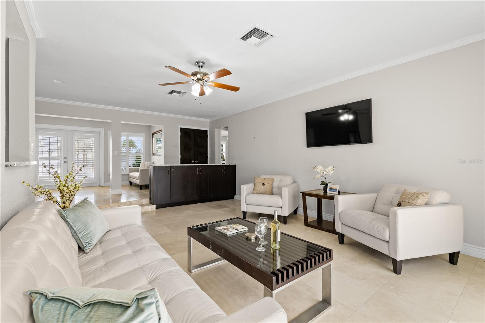 Image 16 of 32 For 404 4th Avenue N