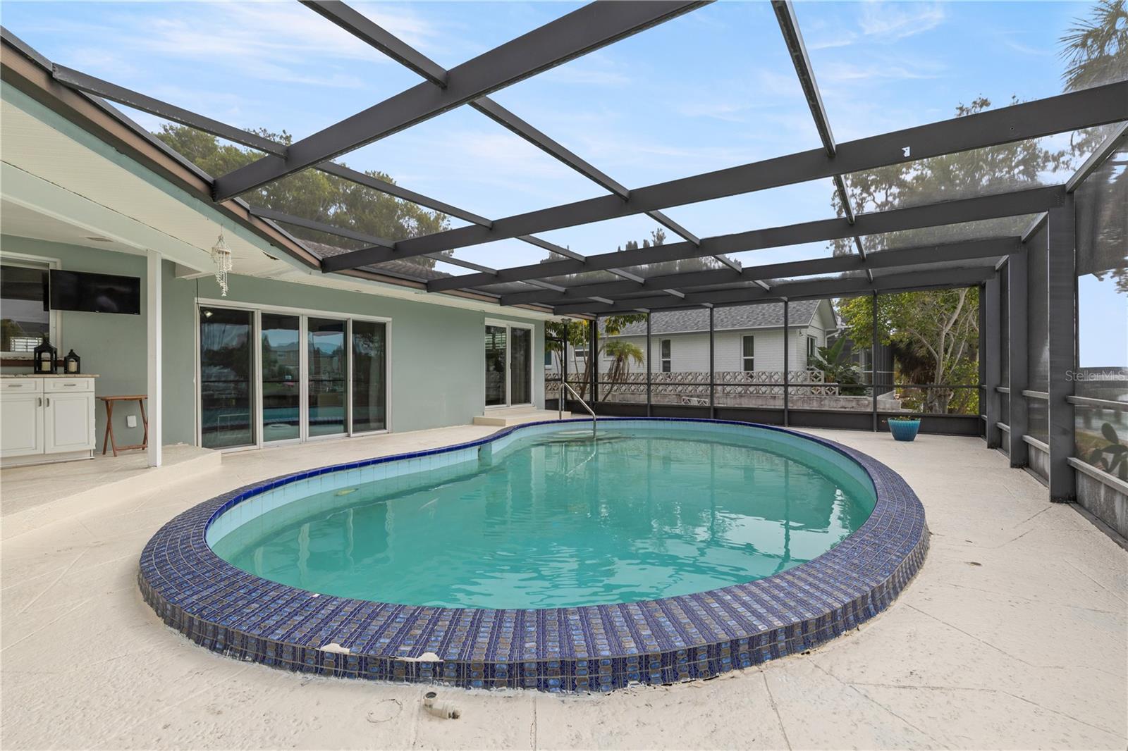 Image 29 of 32 For 404 4th Avenue N