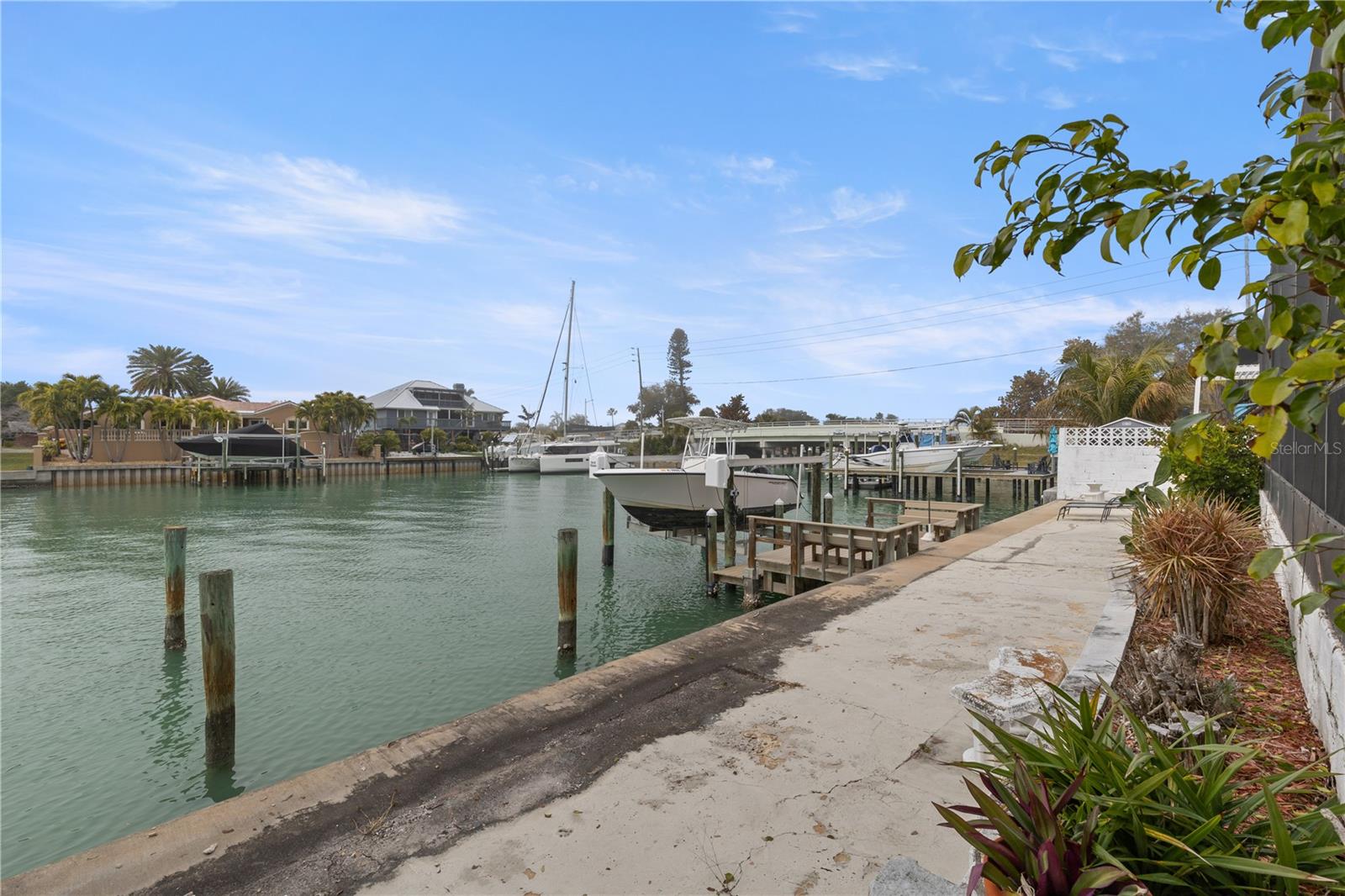 Image 32 of 32 For 404 4th Avenue N