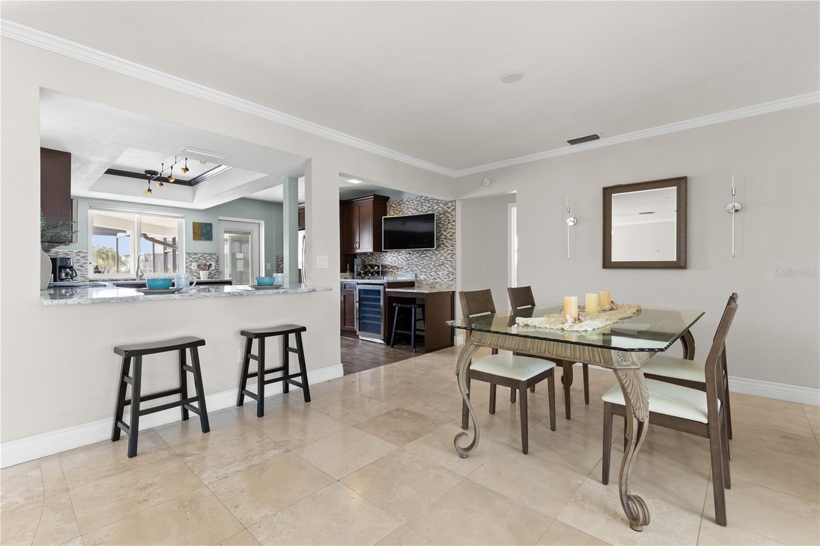 Image 5 of 32 For 404 4th Avenue N