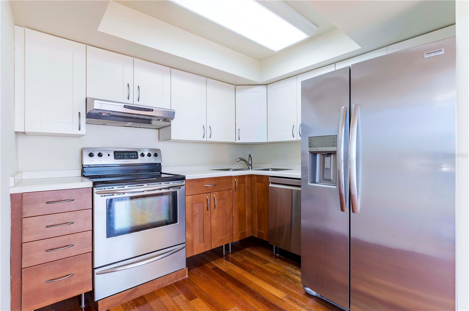 Image 14 of 28 For 500 Osceola Avenue 307