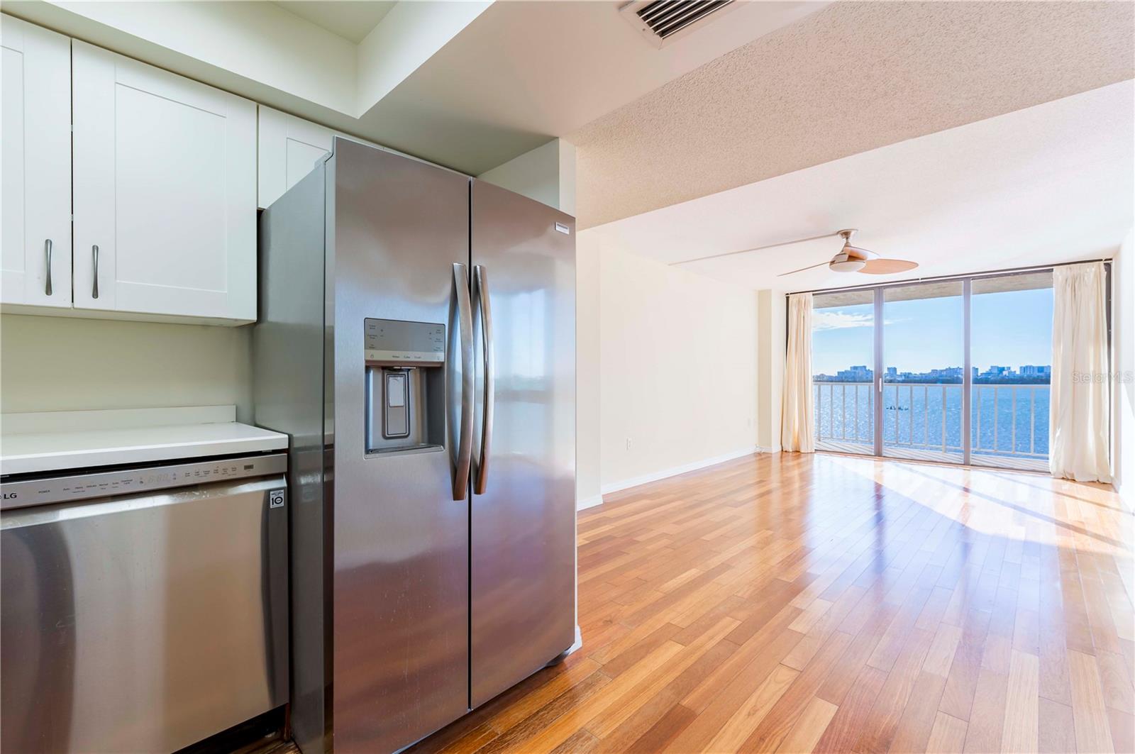 Image 15 of 28 For 500 Osceola Avenue 307