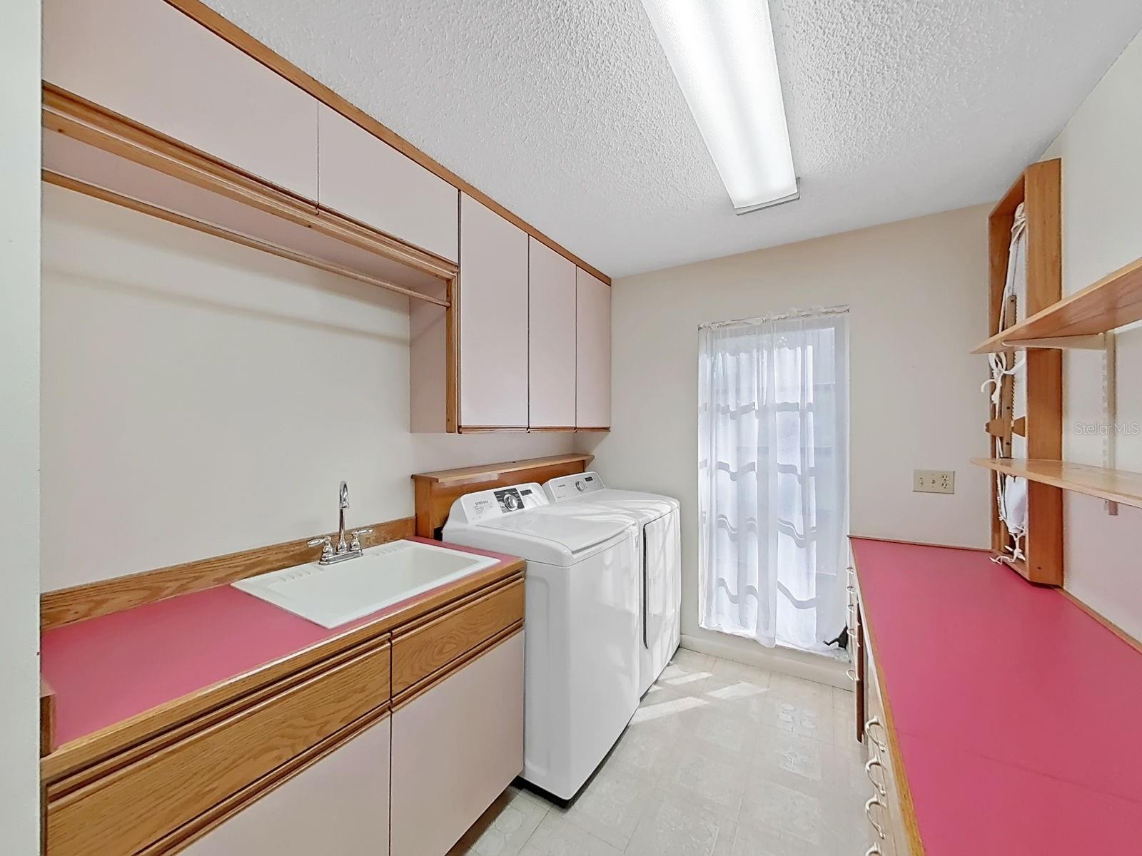 Image 30 of 54 For 1930 Cove Lane