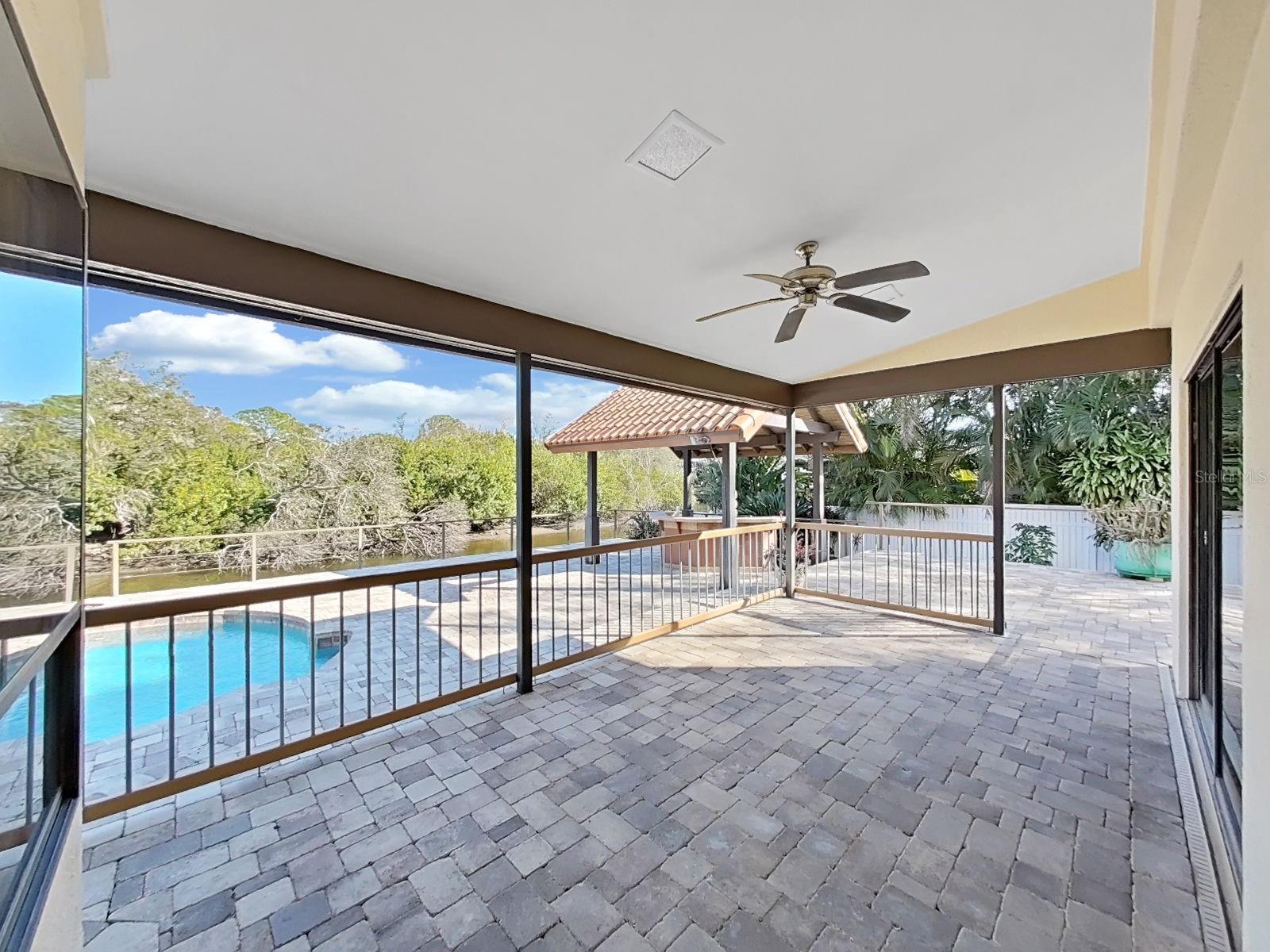 Image 37 of 54 For 1930 Cove Lane