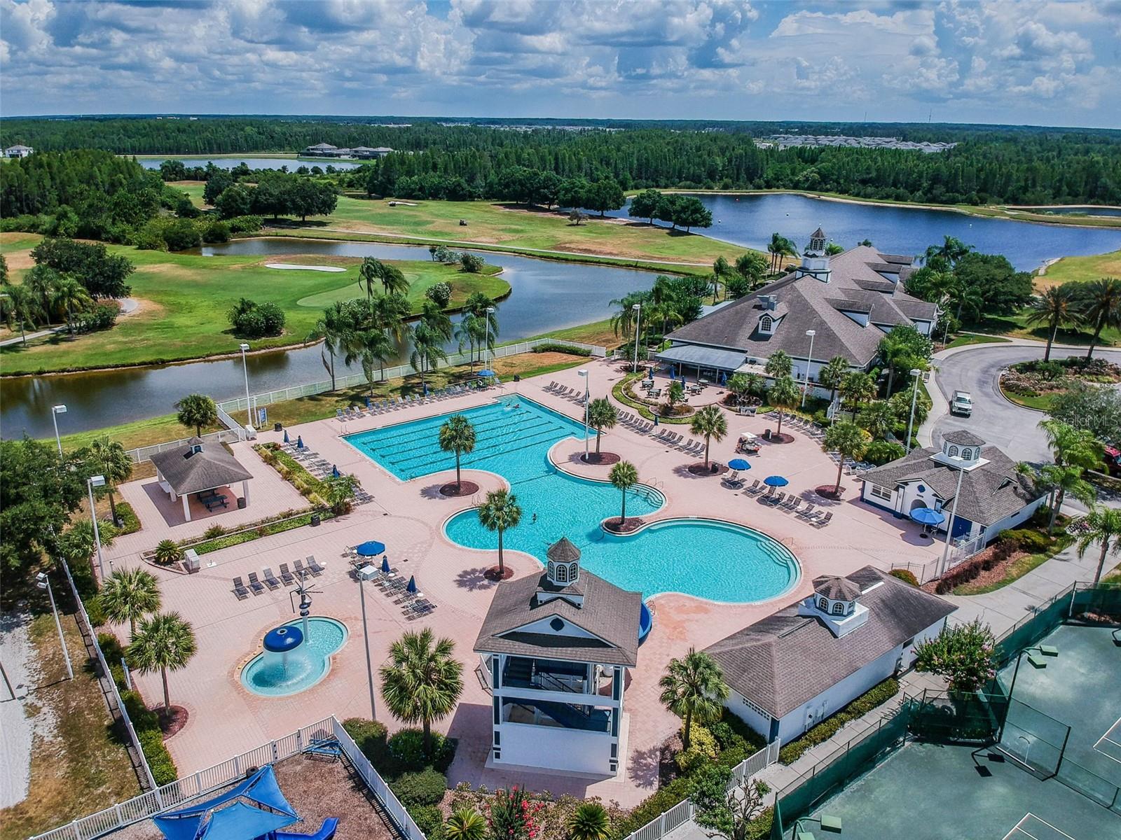 Image 30 of 33 For 18922 Fishermans Bend Drive