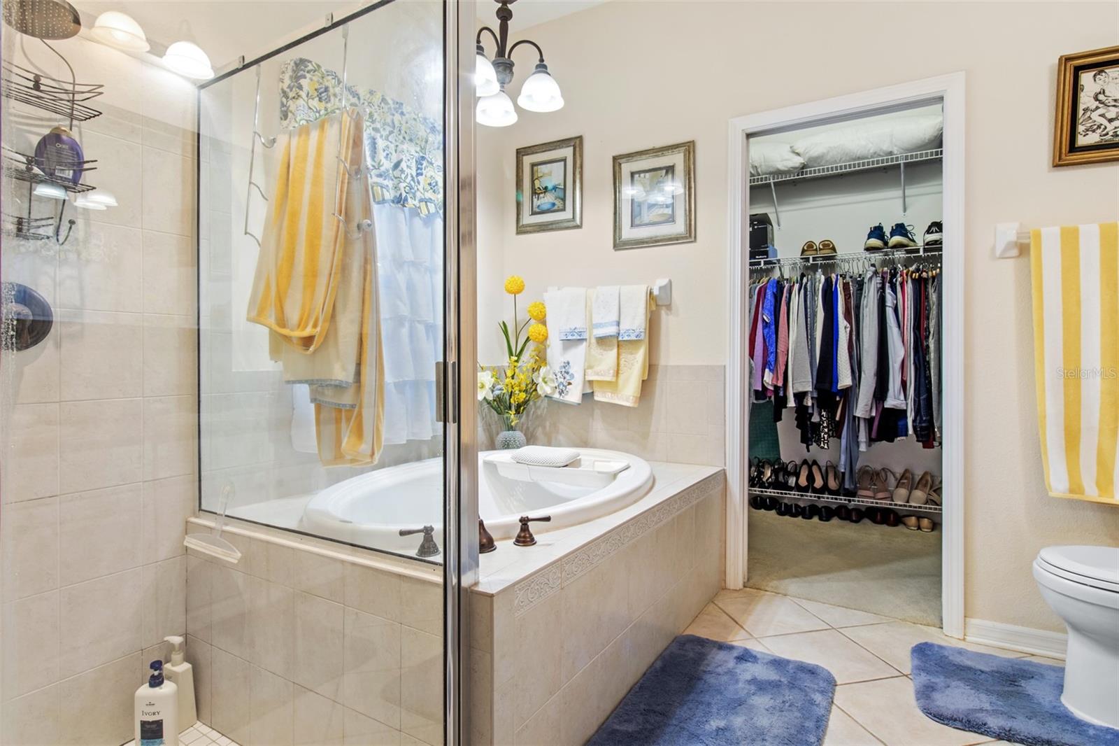 Listing photo id 21 for 11911 Valley Falls Loop