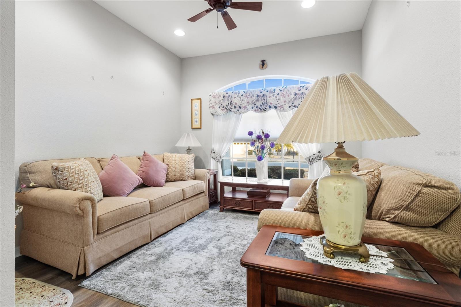 Listing photo id 25 for 11911 Valley Falls Loop