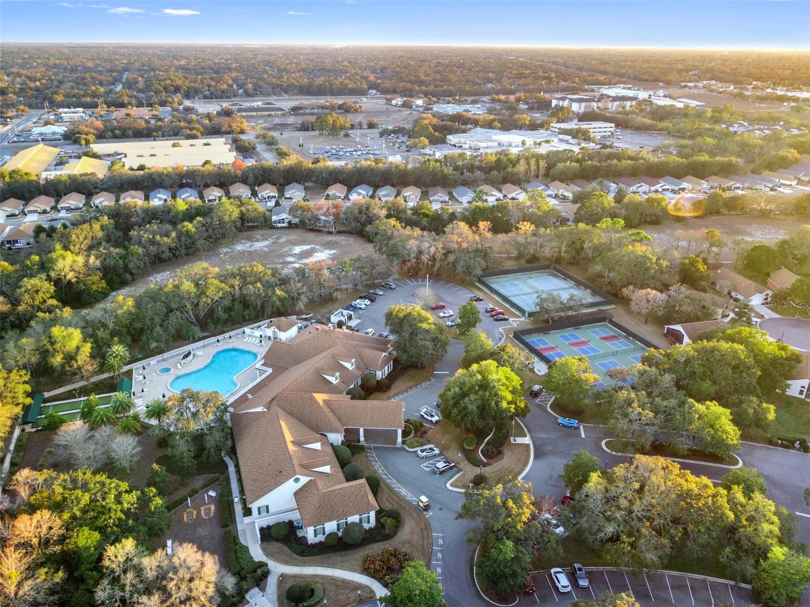 Listing photo id 34 for 11911 Valley Falls Loop