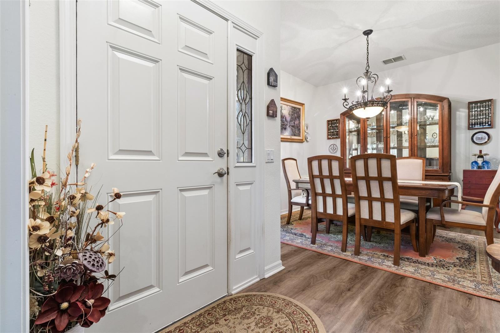 Listing photo id 5 for 11911 Valley Falls Loop