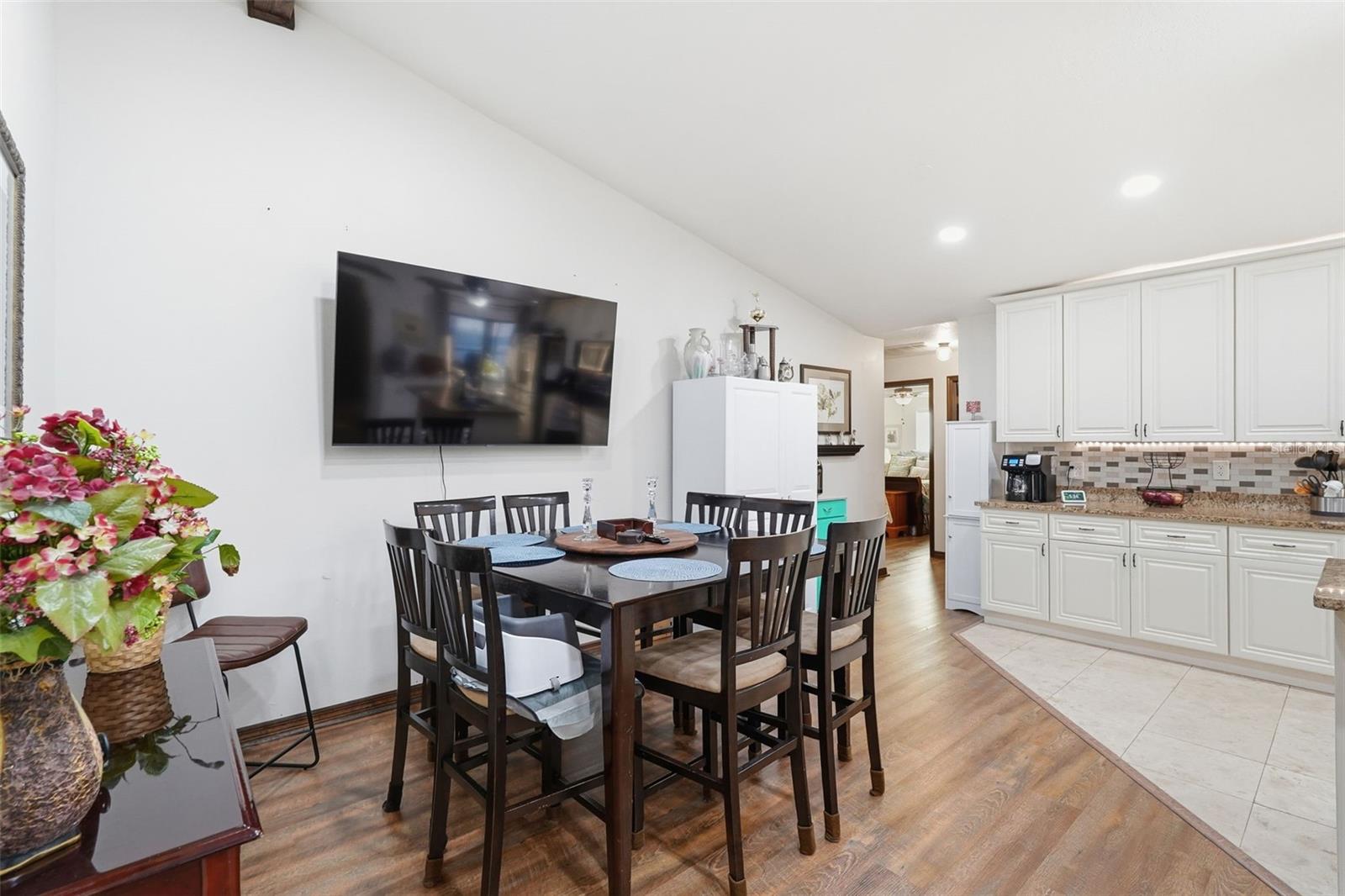 Image 15 of 35 For 1925 Dockside Drive