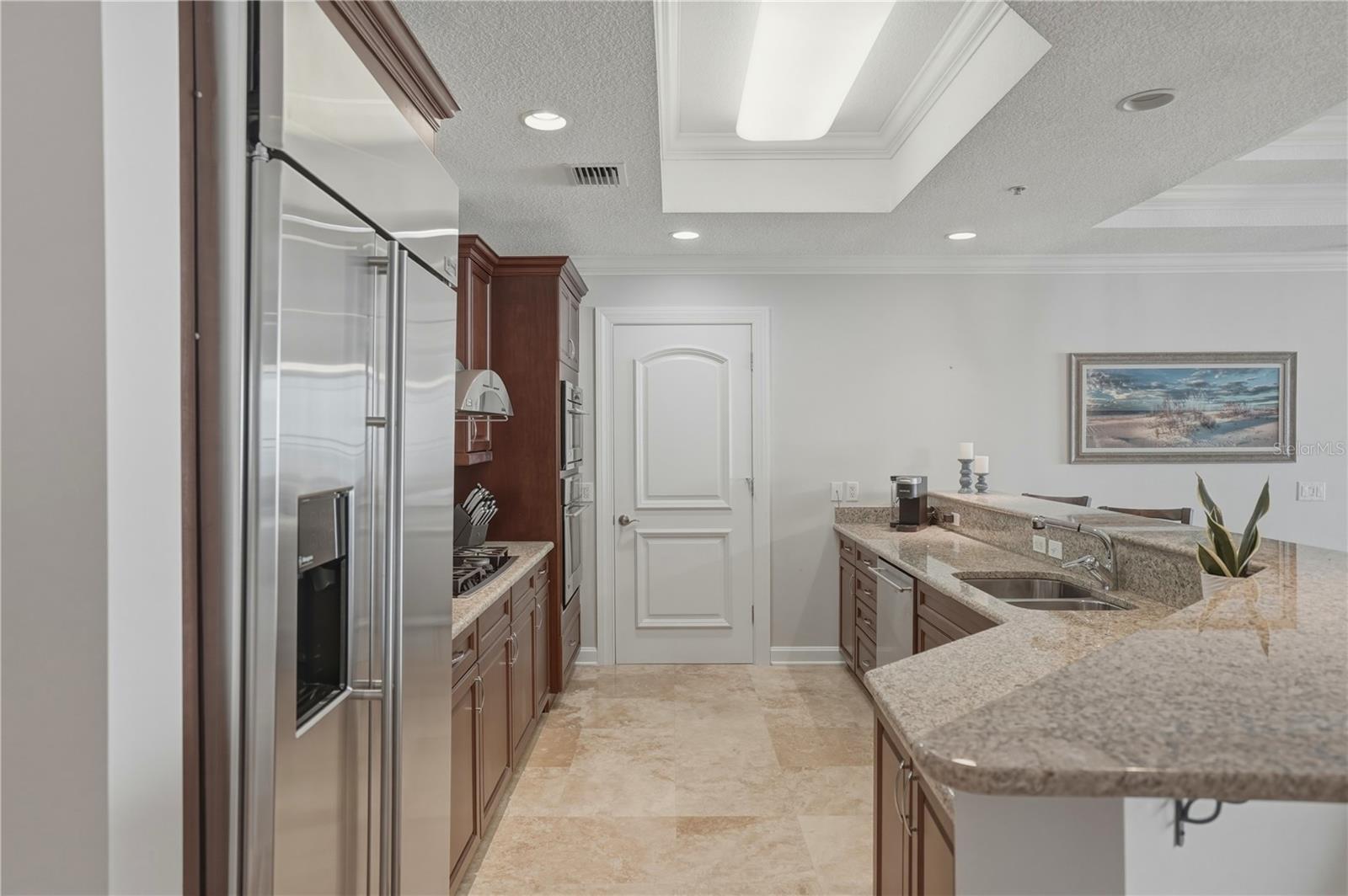 Image 16 of 47 For 312 8th Avenue N 203