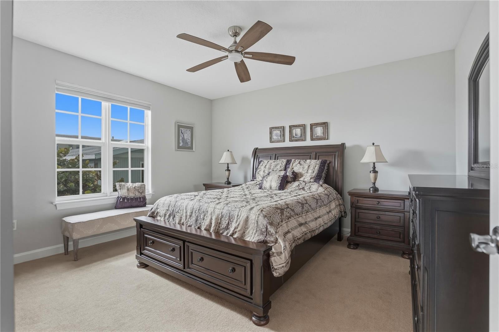 Image 31 of 47 For 312 8th Avenue N 203