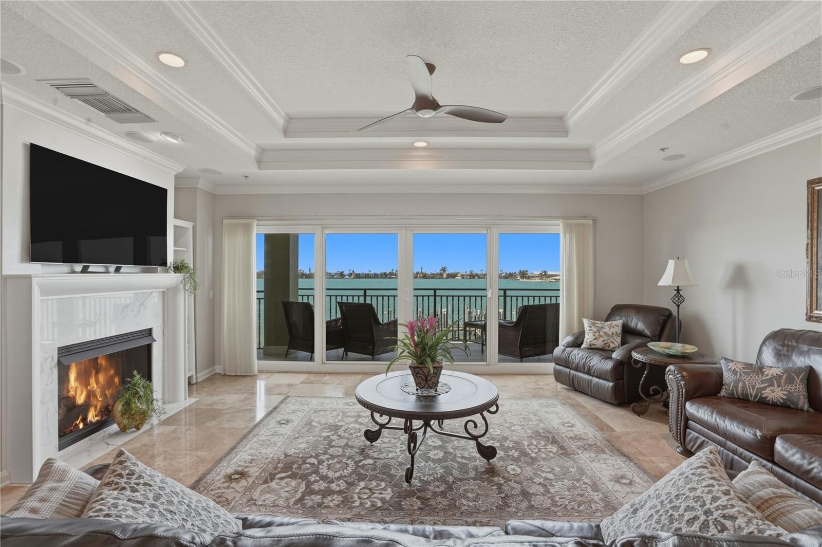 Image 5 of 47 For 312 8th Avenue N 203