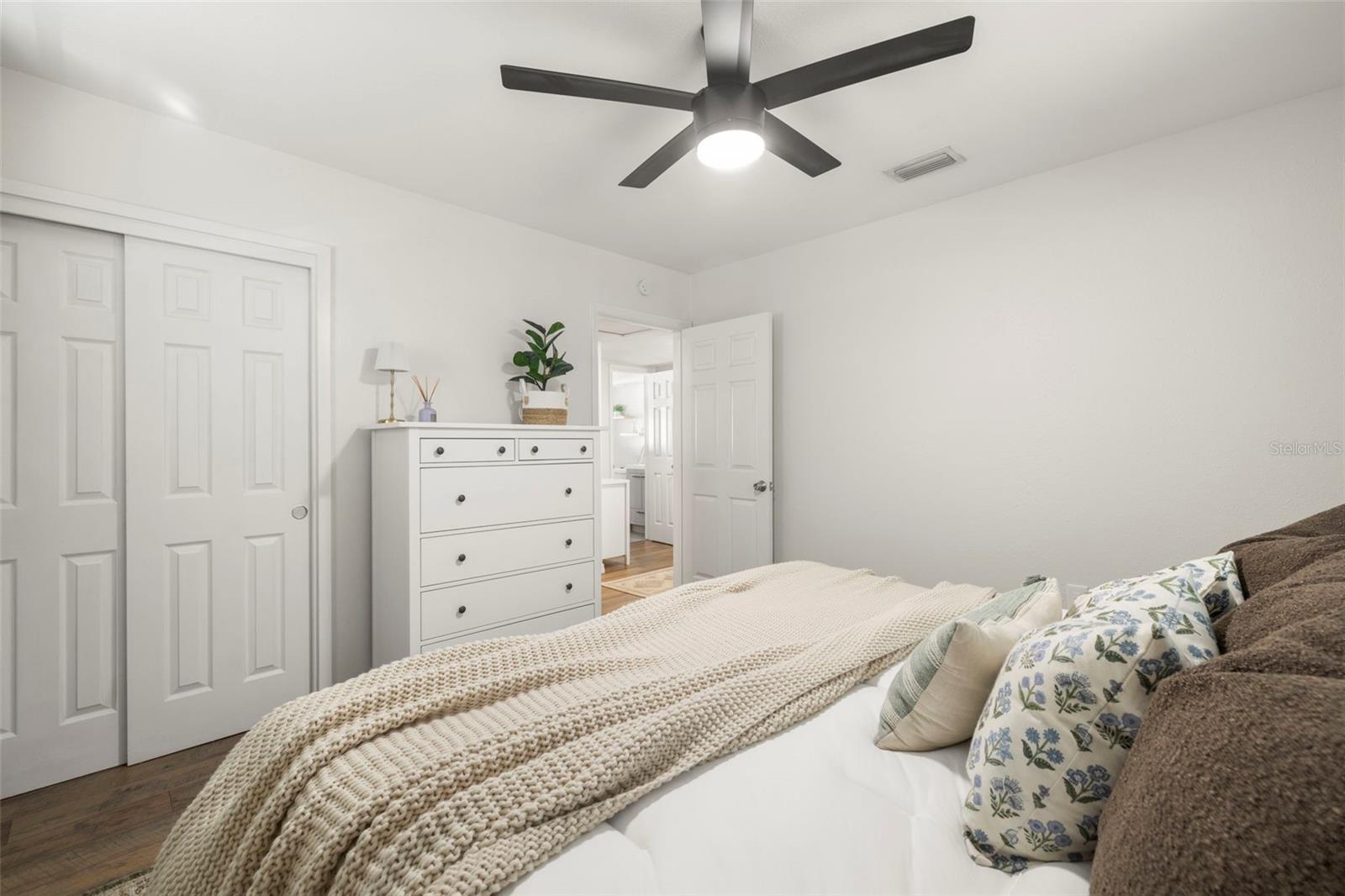 Image 25 of 46 For 2018 Broad Street