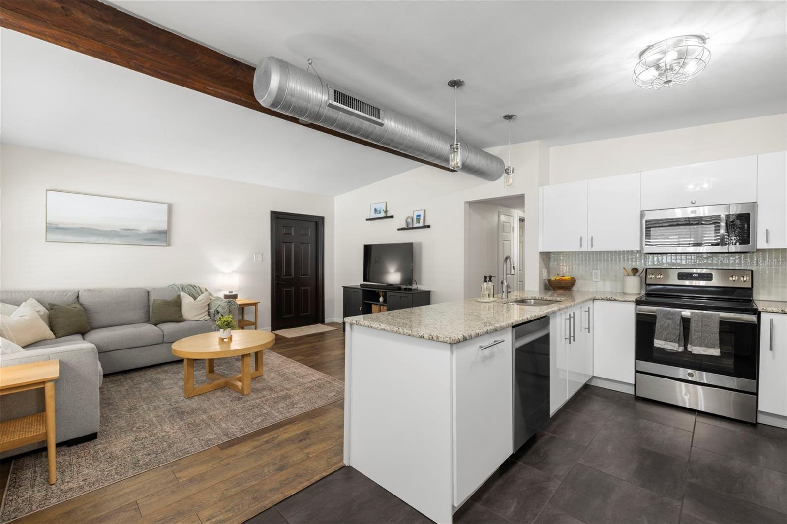 Image 9 of 46 For 2018 Broad Street