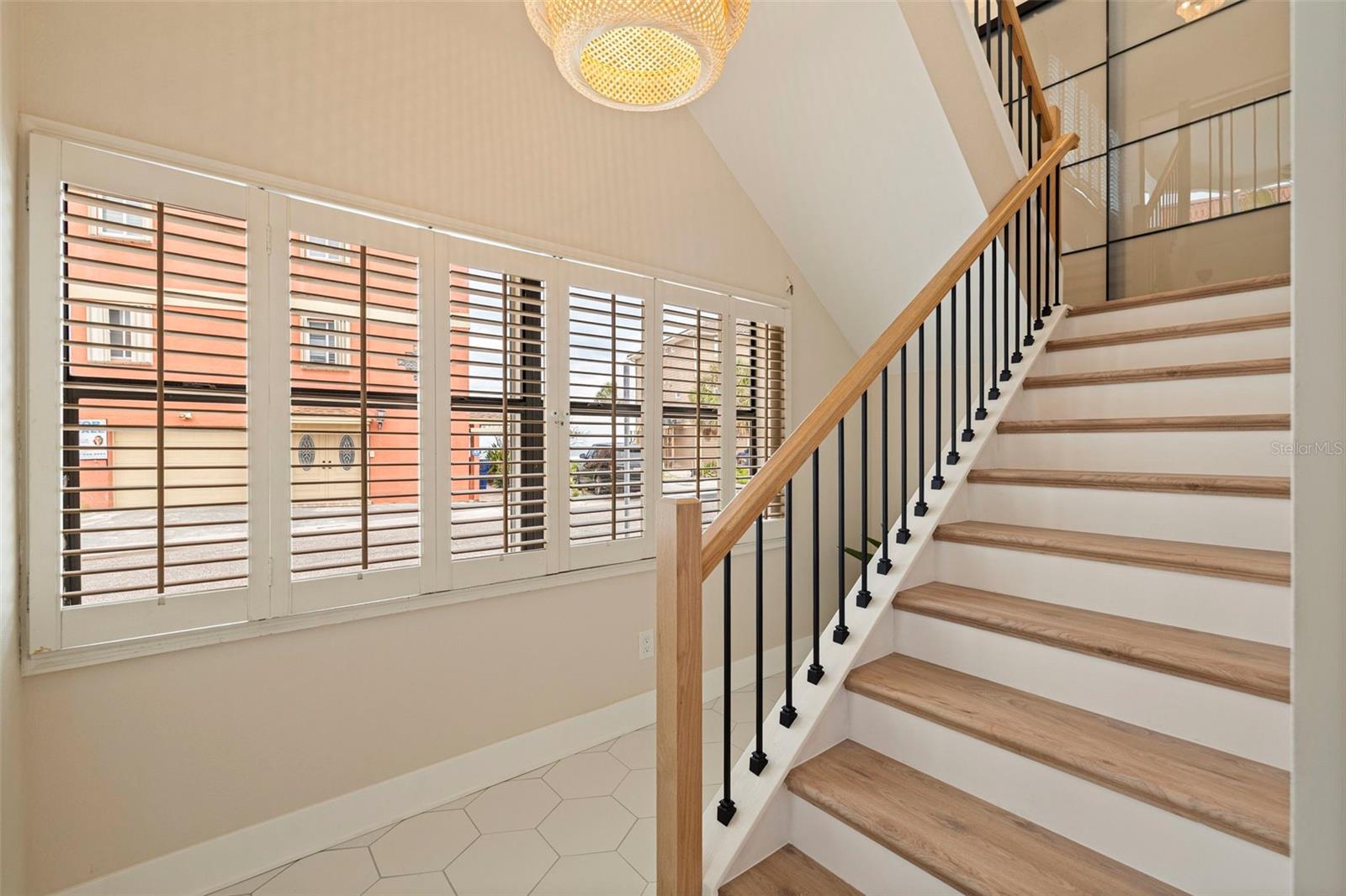 Image 24 of 51 For 113 176th Avenue W