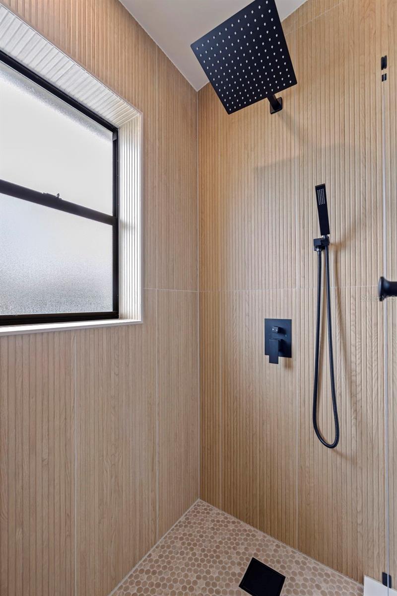 Image 38 of 51 For 113 176th Avenue W