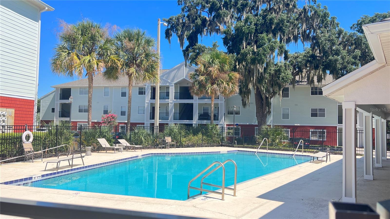 Image 4 of 11 For 2360 Archer Road 304