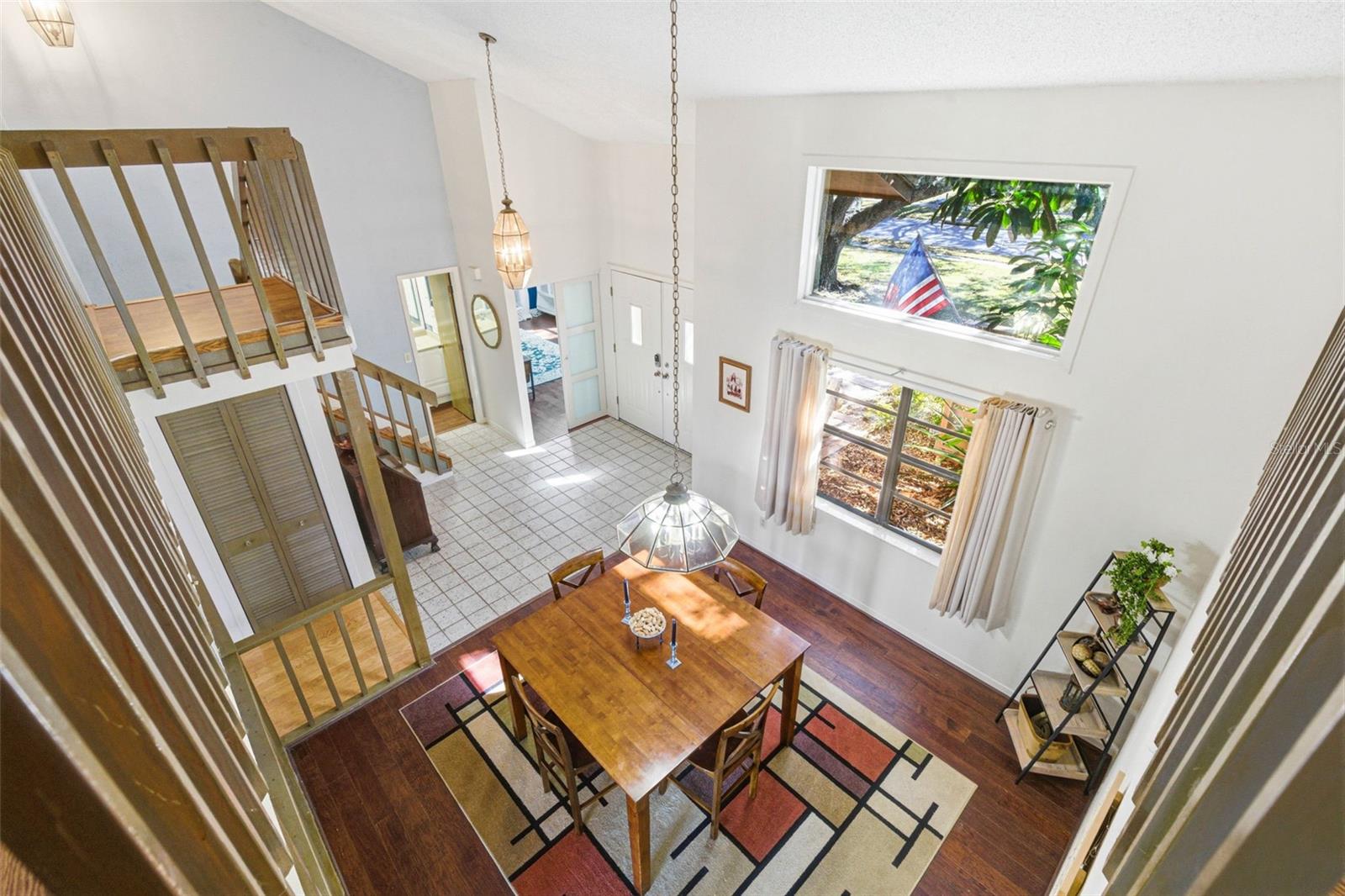 Image 42 of 81 For 847 Hillside Drive