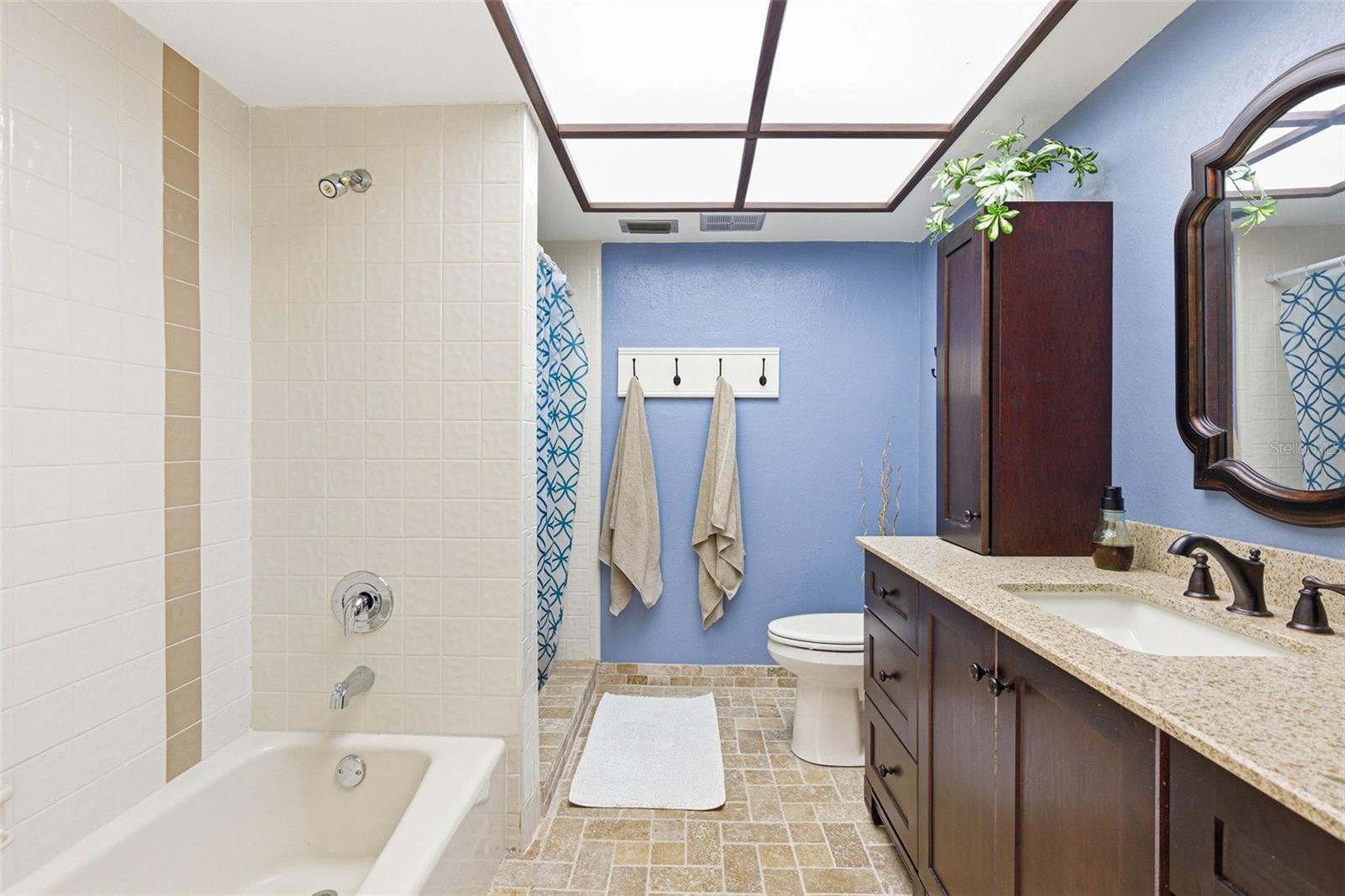 Image 56 of 81 For 847 Hillside Drive