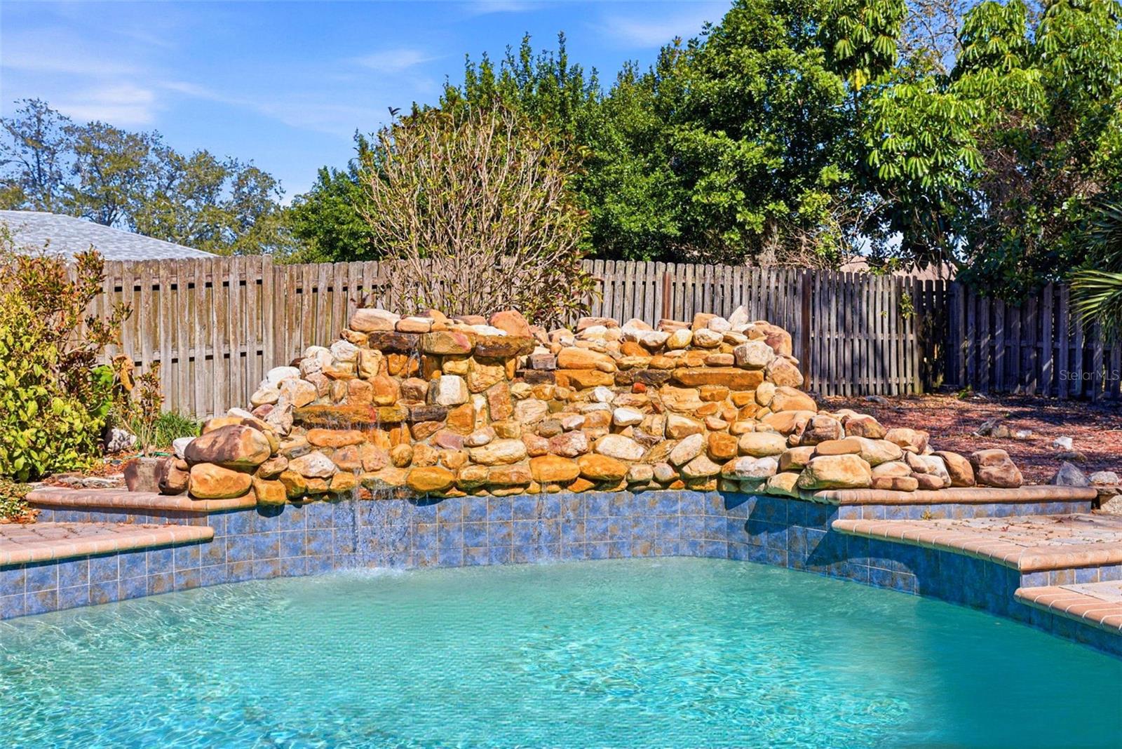 Image 71 of 81 For 847 Hillside Drive