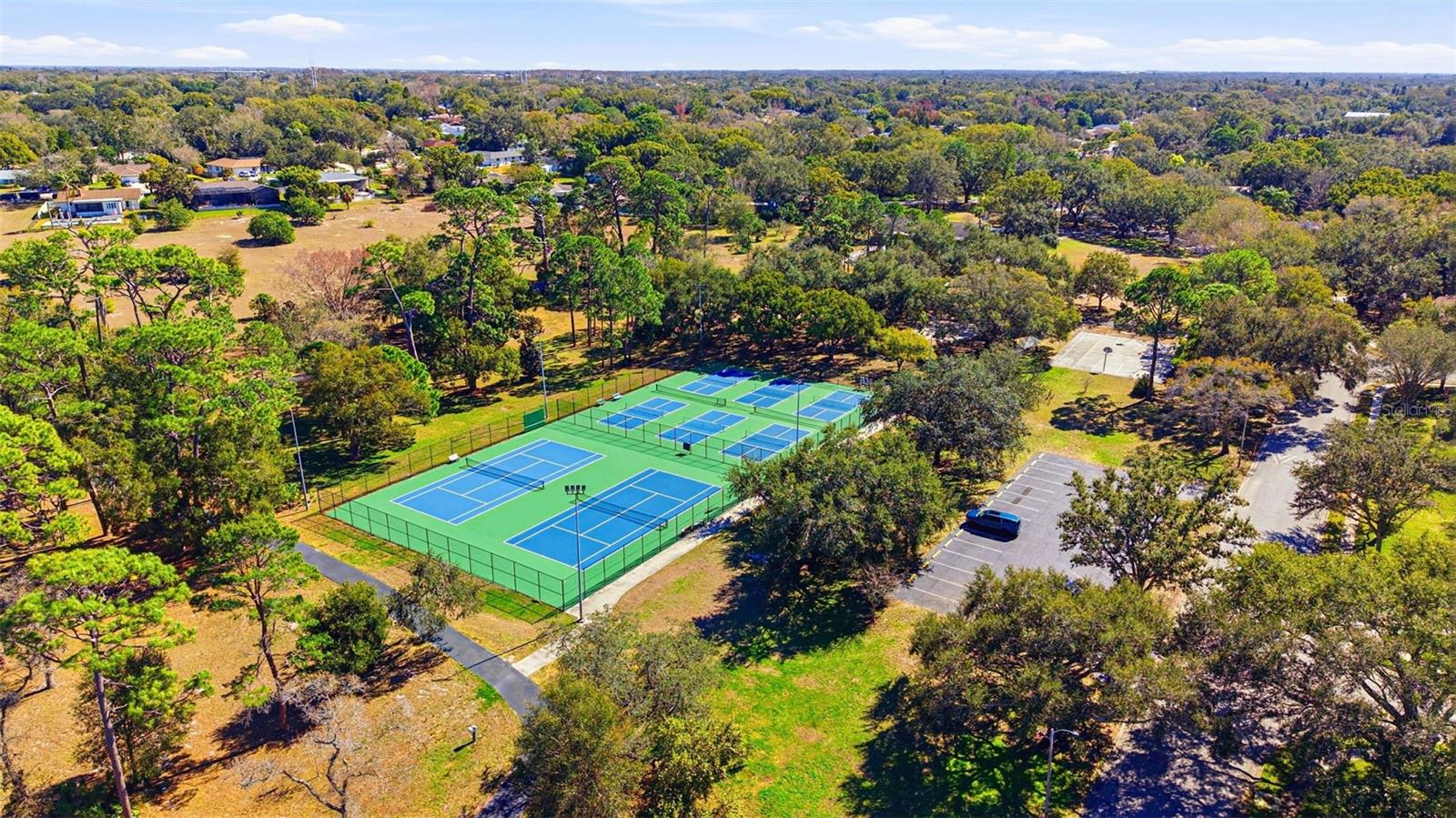 Image 80 of 81 For 847 Hillside Drive