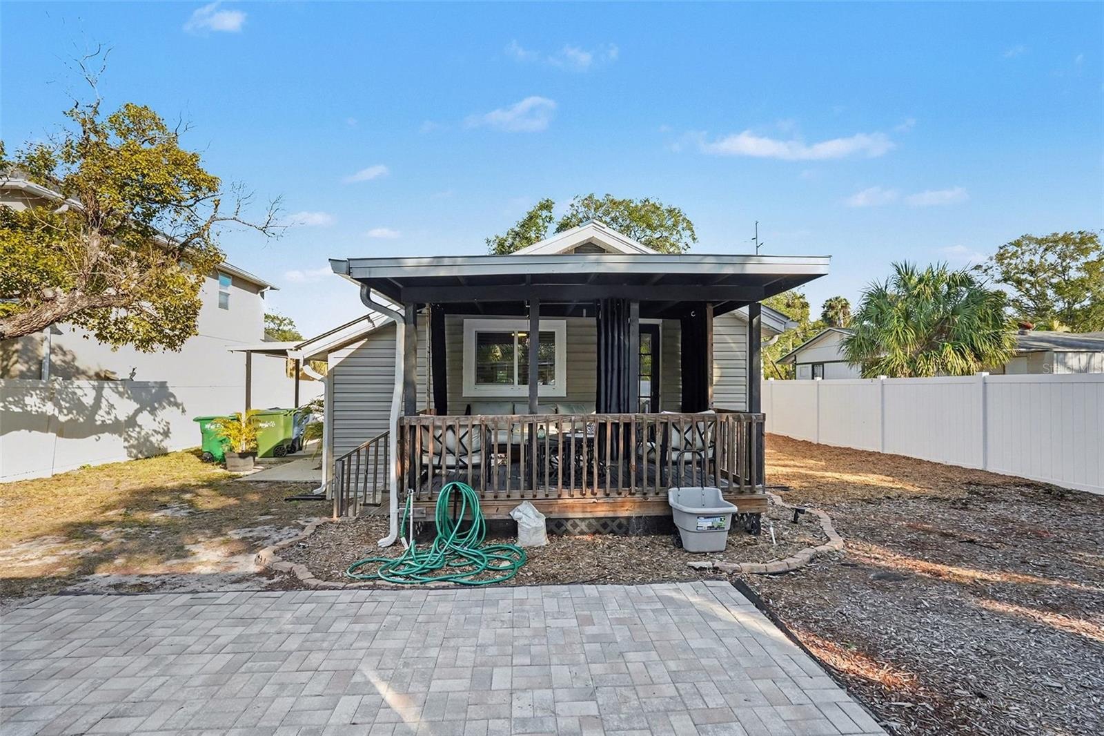 Image 27 of 31 For 6305 Macdill Avenue