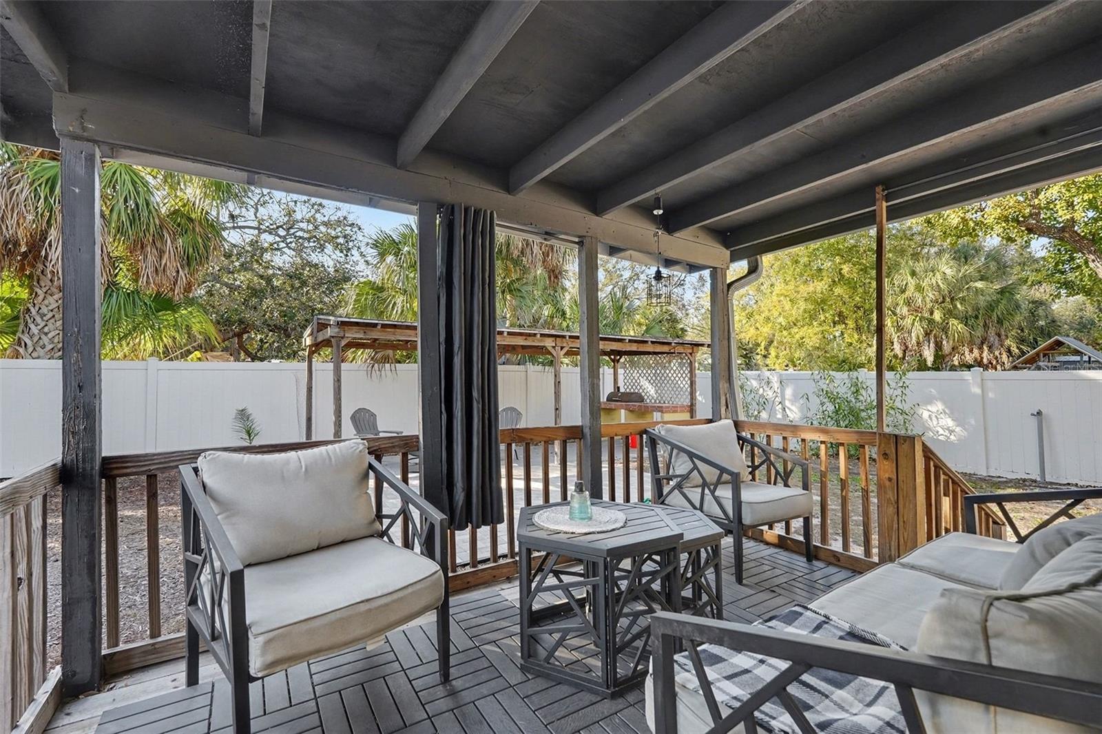 Image 6 of 31 For 6305 Macdill Avenue