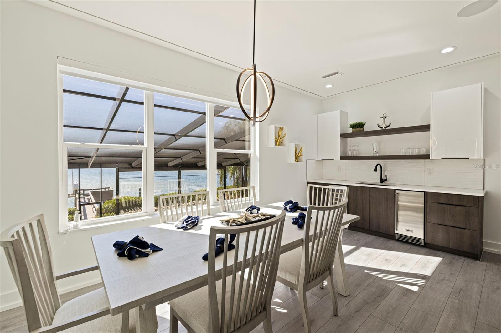 Image 13 of 84 For 3830 Shore Acres Boulevard Ne