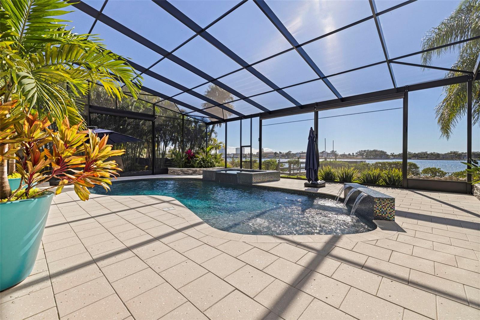 Image 23 of 84 For 3830 Shore Acres Boulevard Ne