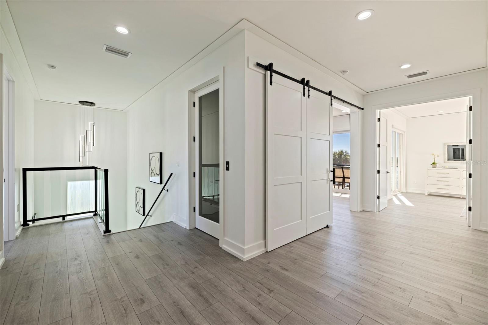 Image 45 of 84 For 3830 Shore Acres Boulevard Ne