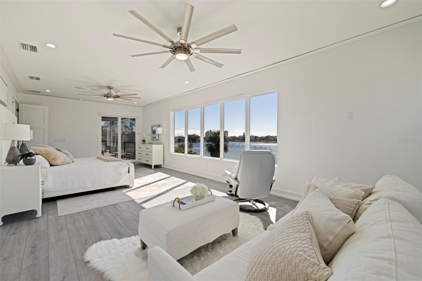 Image 48 of 84 For 3830 Shore Acres Boulevard Ne