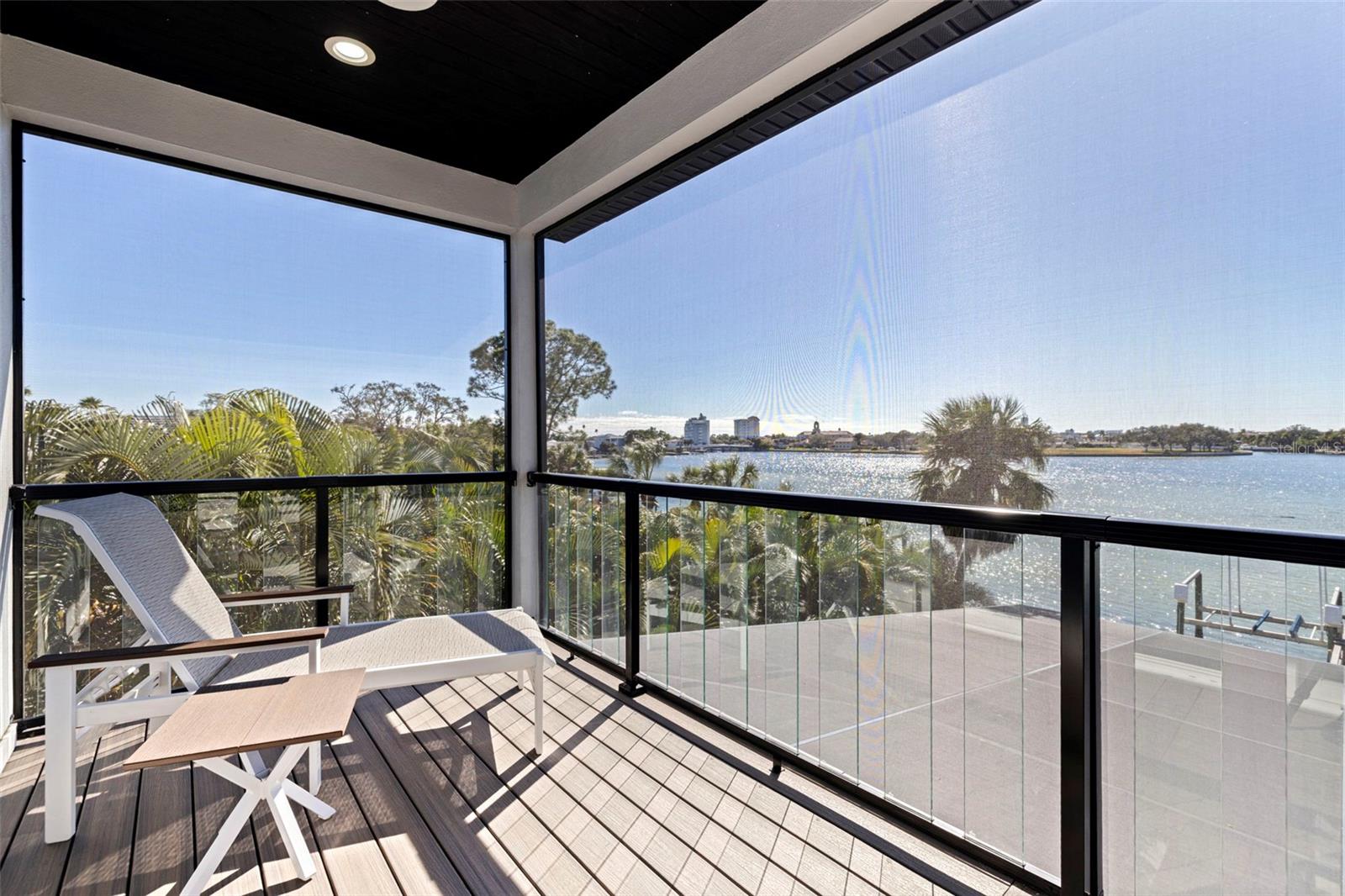 Image 49 of 84 For 3830 Shore Acres Boulevard Ne