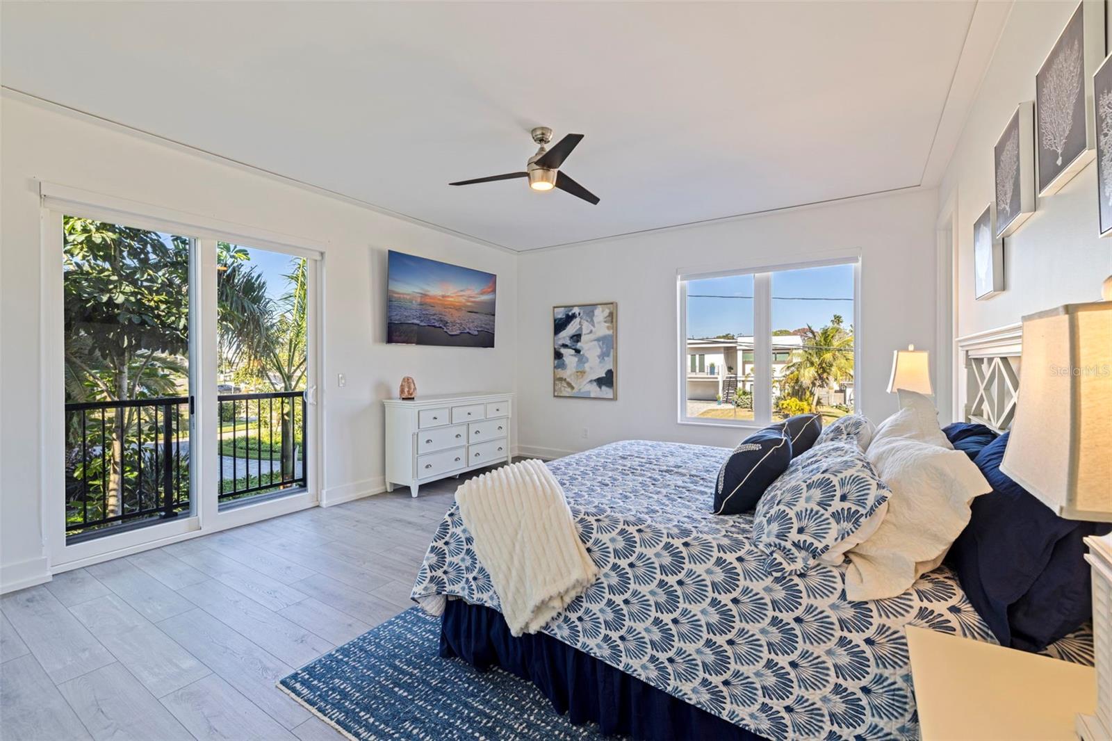 Image 64 of 84 For 3830 Shore Acres Boulevard Ne