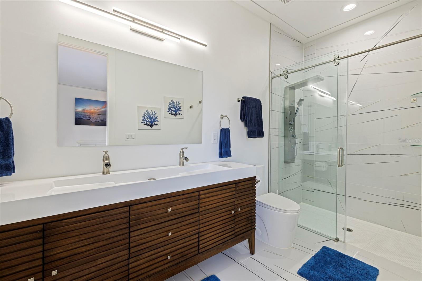 Image 66 of 84 For 3830 Shore Acres Boulevard Ne