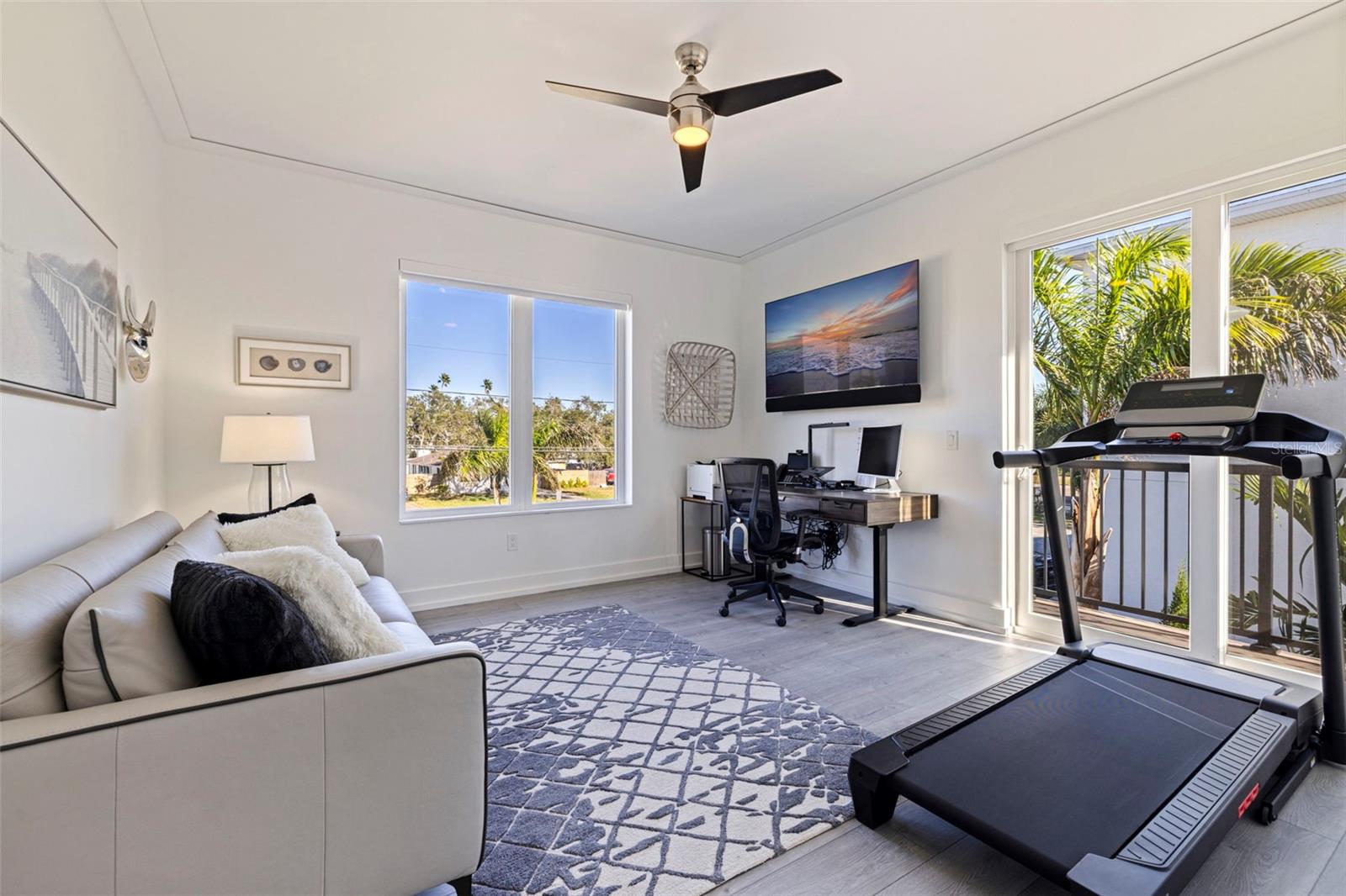 Image 67 of 84 For 3830 Shore Acres Boulevard Ne